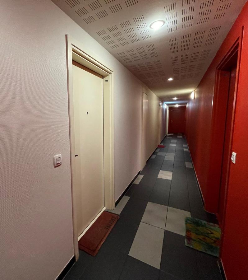 The Barbots Apartment 居让梅斯特拉 外观 照片